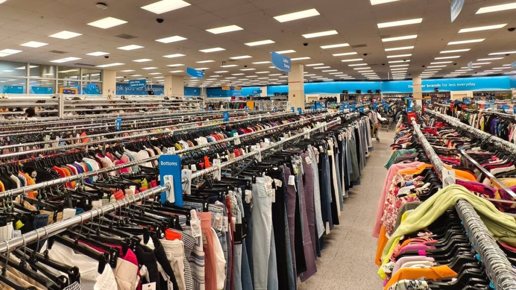 Marshalls and Ross rival closing 120 stores, blames customers