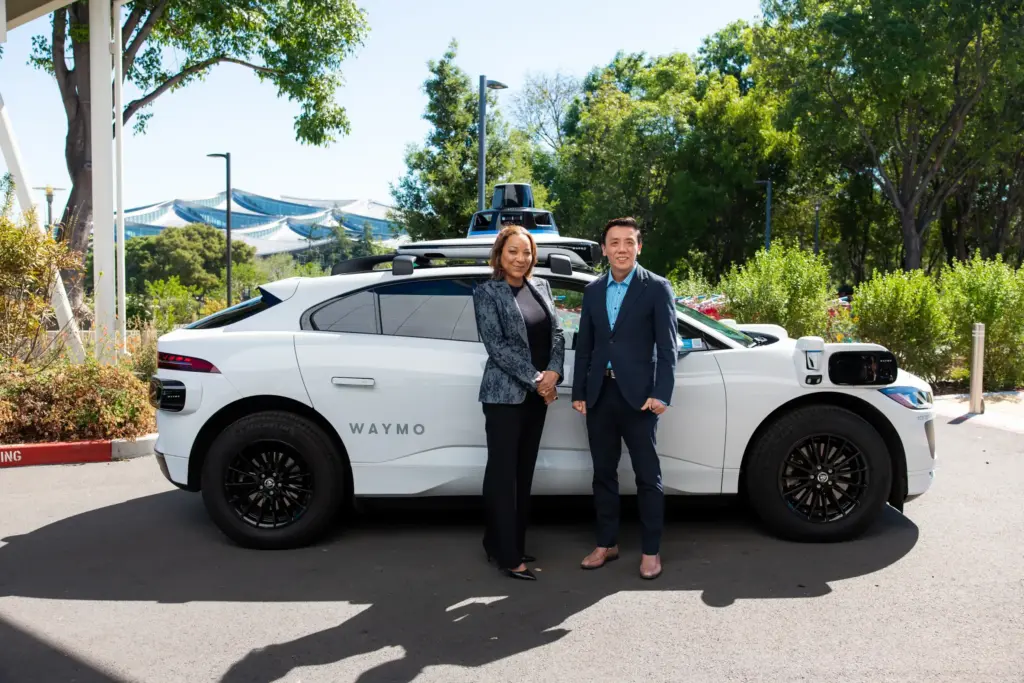 Waymo Plans Fully Autonomous Ride-Hailing Service in Singapore for 2028